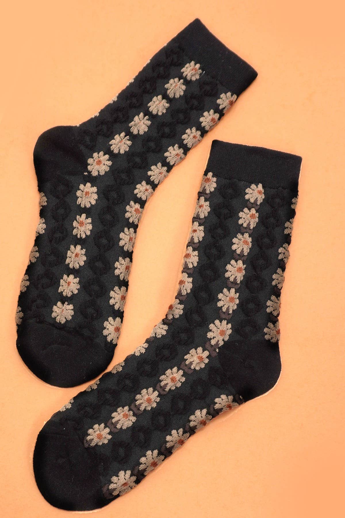 DAISY TEXTURED FLORAL CASUAL WOMAN SOCKS
