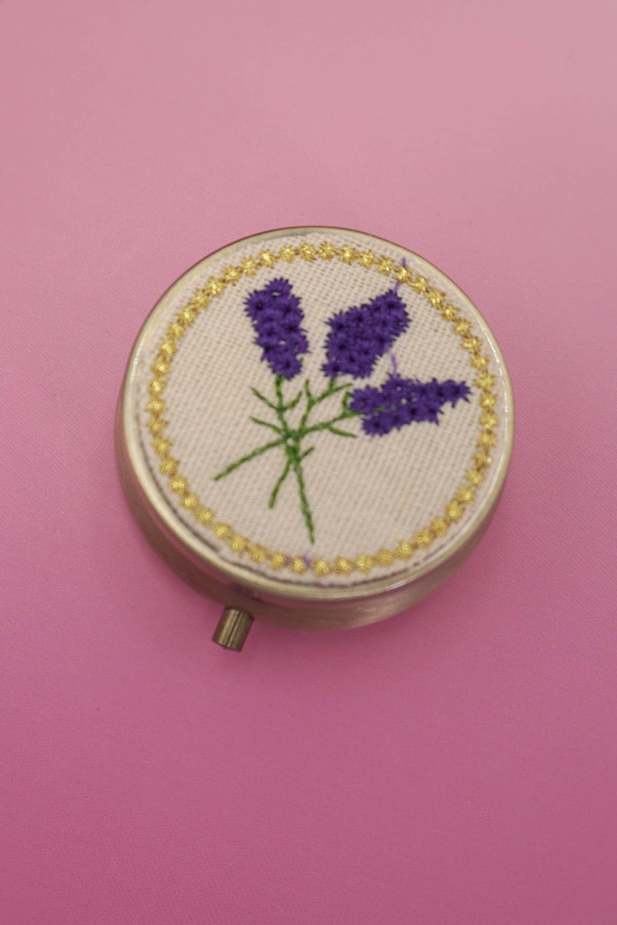 FLORAL EMBROIDERY JEWELRY ORGANIZER WITH MIRROR