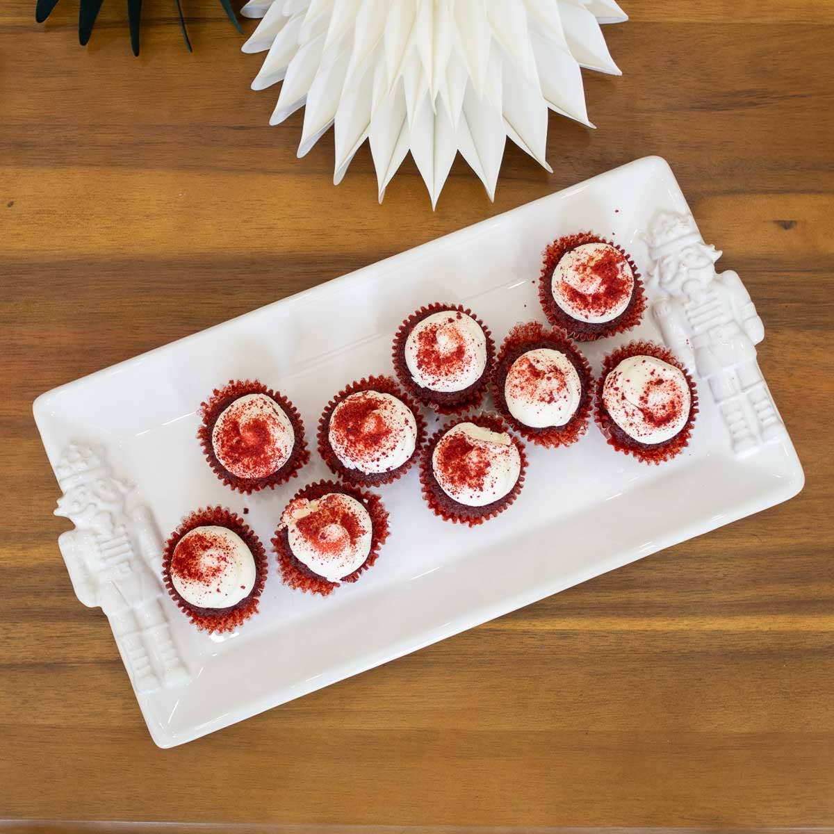 Royal Nutcracker Embossed Rectangle Platter White