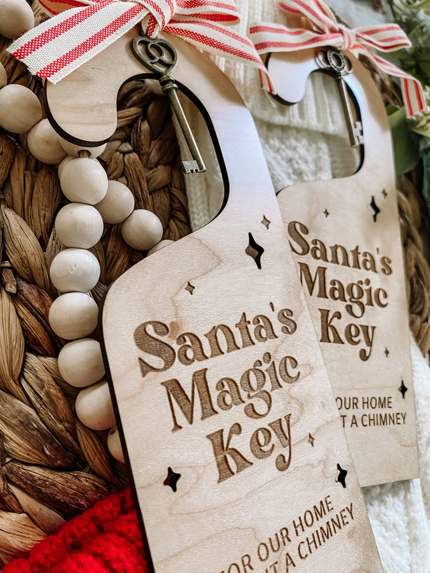 Santa’s Magic Key Door Hanger