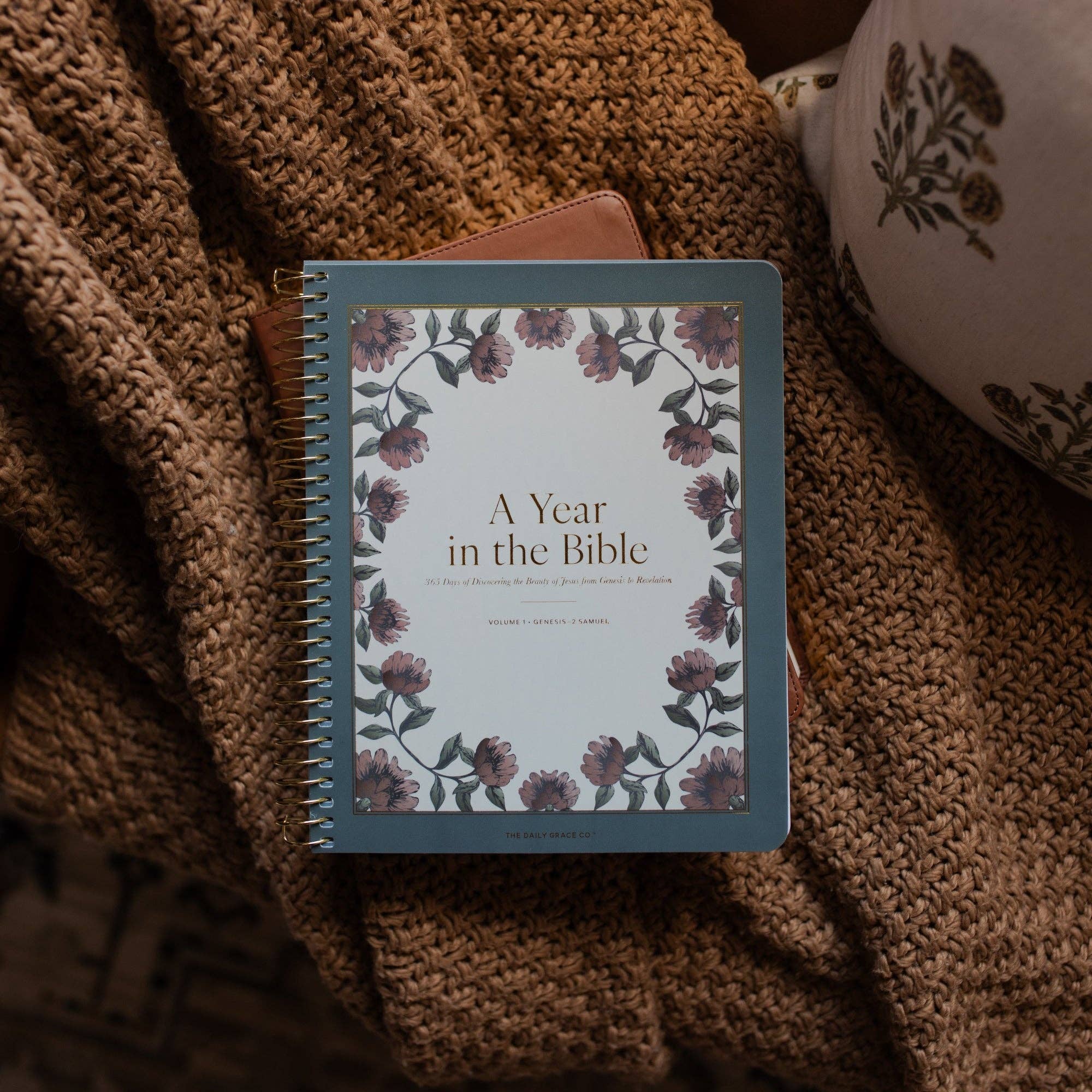 A Year in the Bible | 365 Days of Discovering the Beauty of Jesus from ...