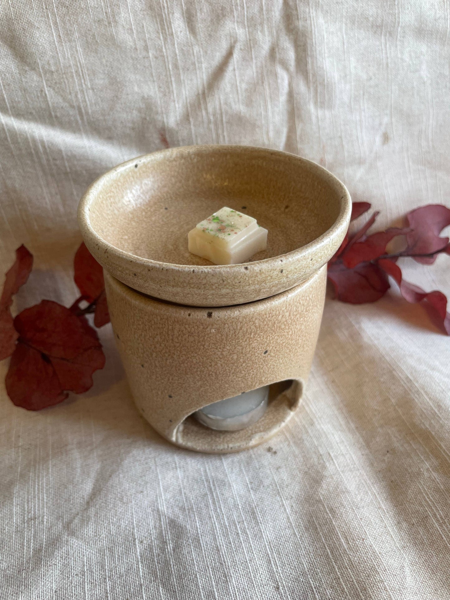 Cream Handmade Ceramic Oil/Wax Burner